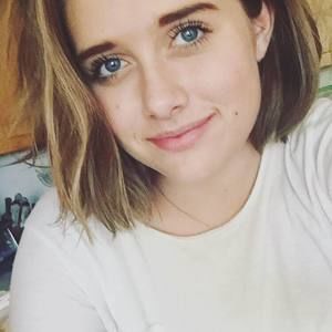 Meet your Posher, Avery